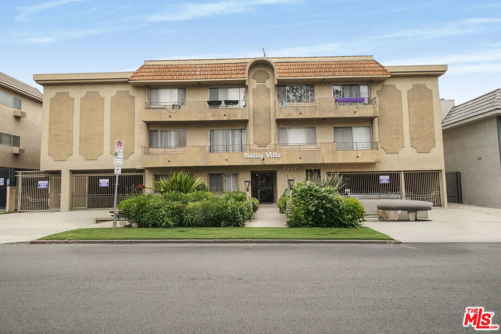 Photo of Listing #25540777