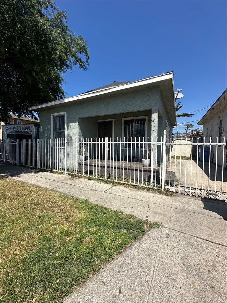 Photo of Listing #DW25111913