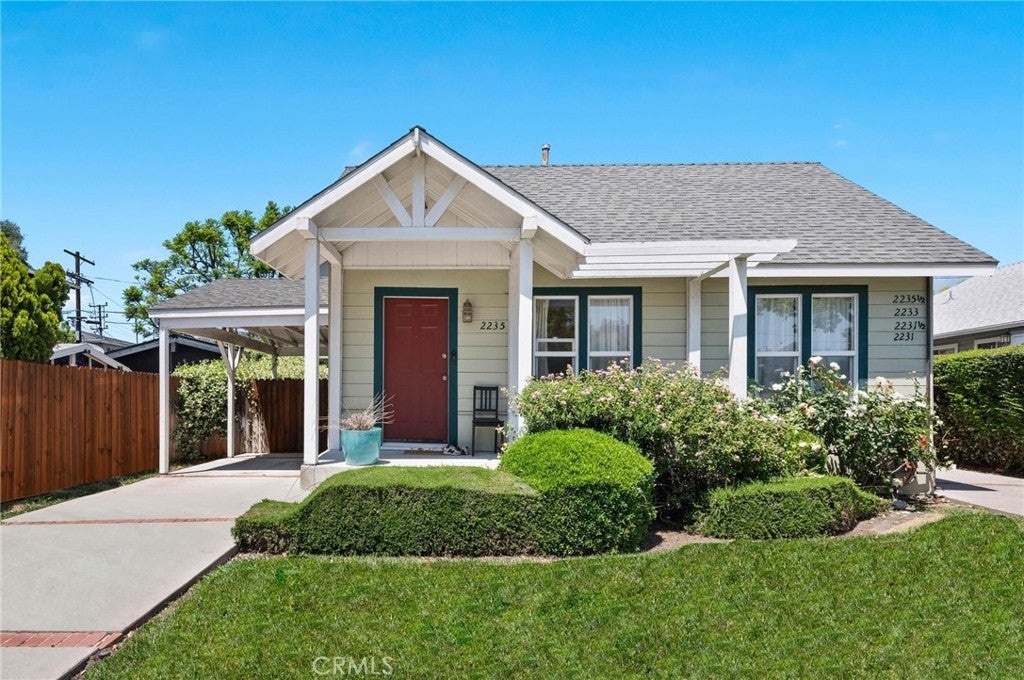 Photo of Listing #SR25114119