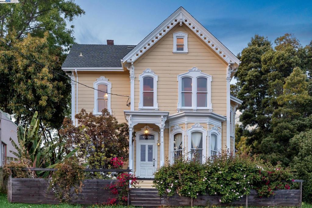 Photo of Listing #41098731