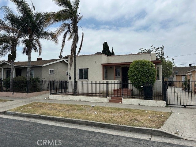 Photo of Listing #SB25120677