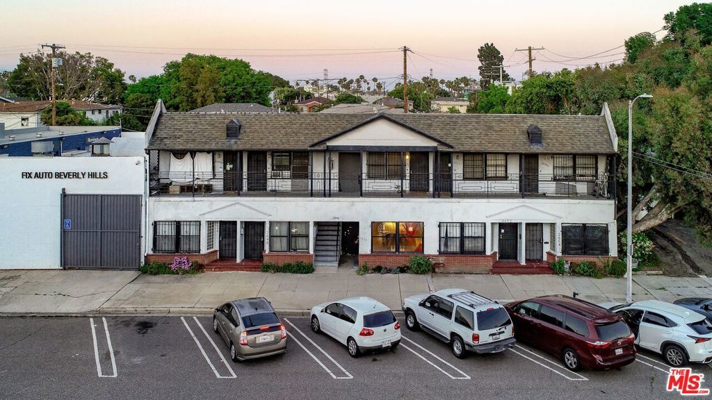 Photo of Listing #25548181