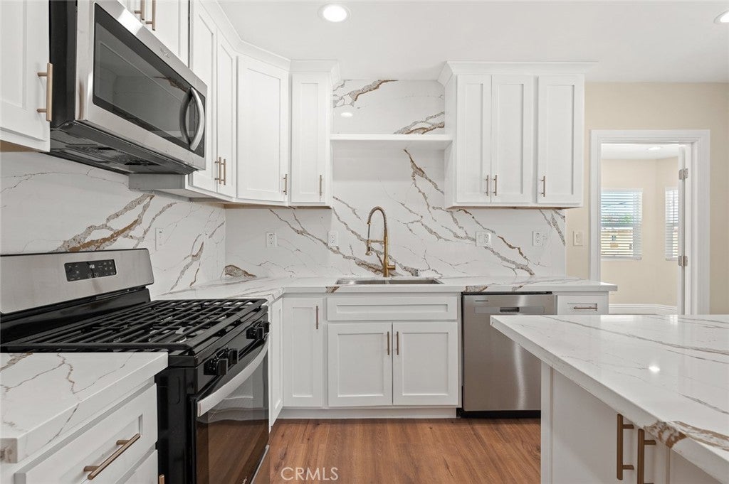 Photo of Listing #IV25126425