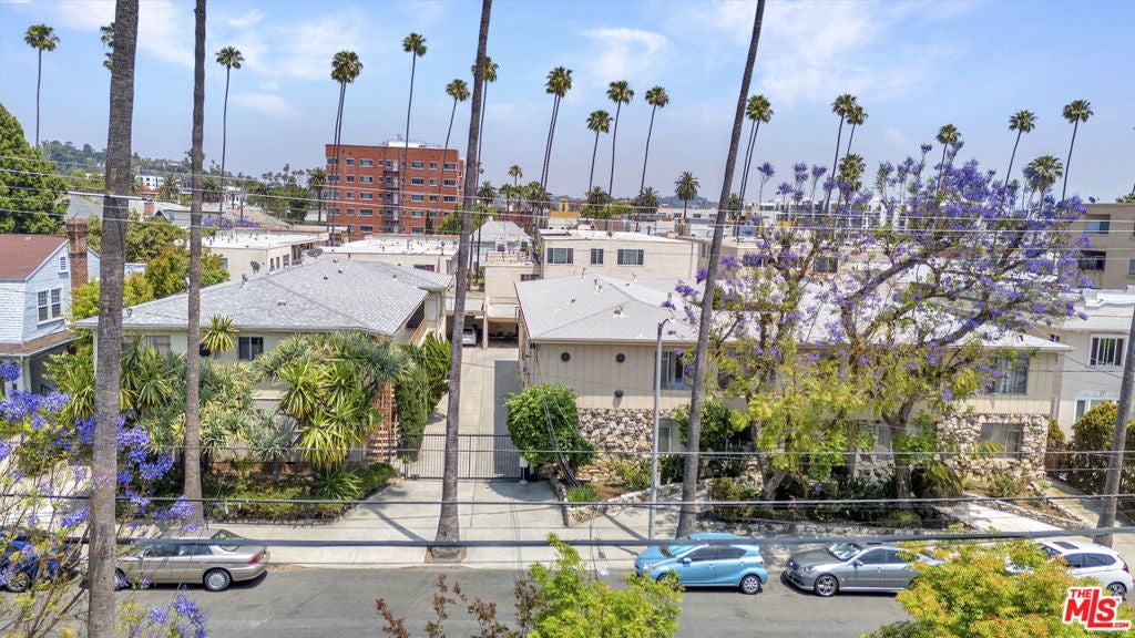 Photo of Listing #25553309