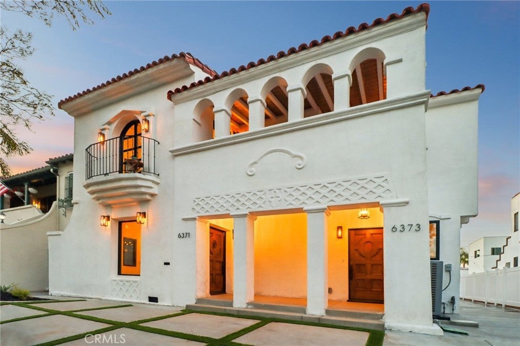 Photo of Listing #IV25137577