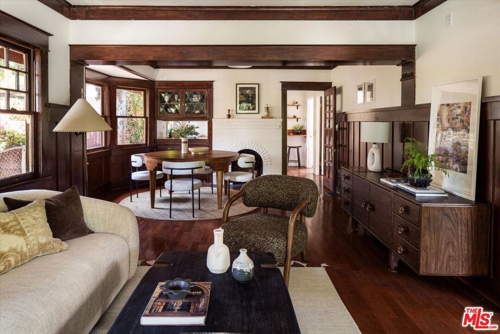 Photo of Listing #25555147