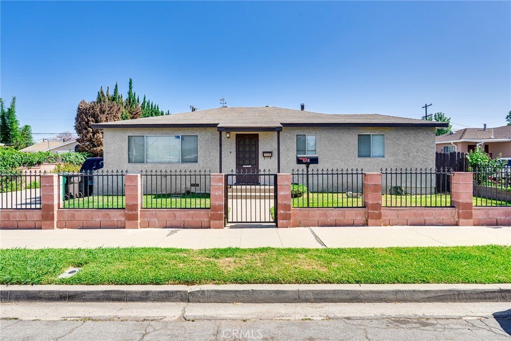 Photo of Listing #PW25126456