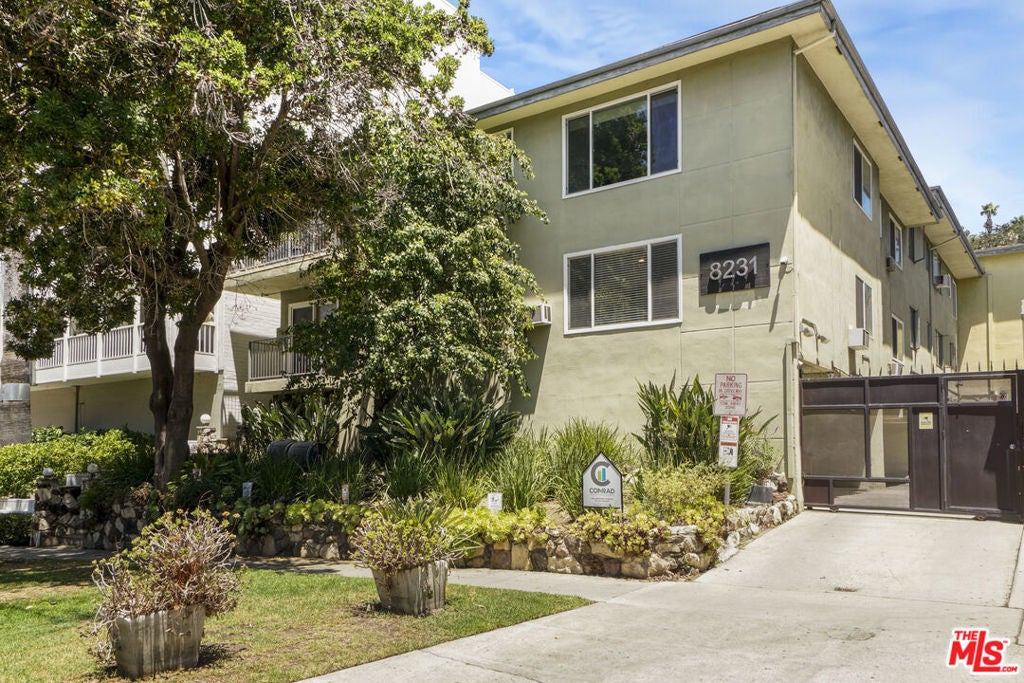 Photo of Listing #25565239