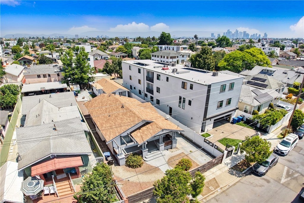 Photo of Listing #PW25167766