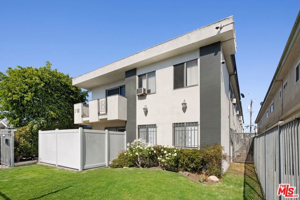 Photo of Listing #25571361