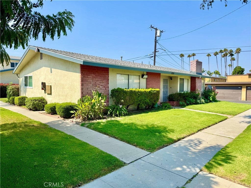 Photo of Listing #NP25175930