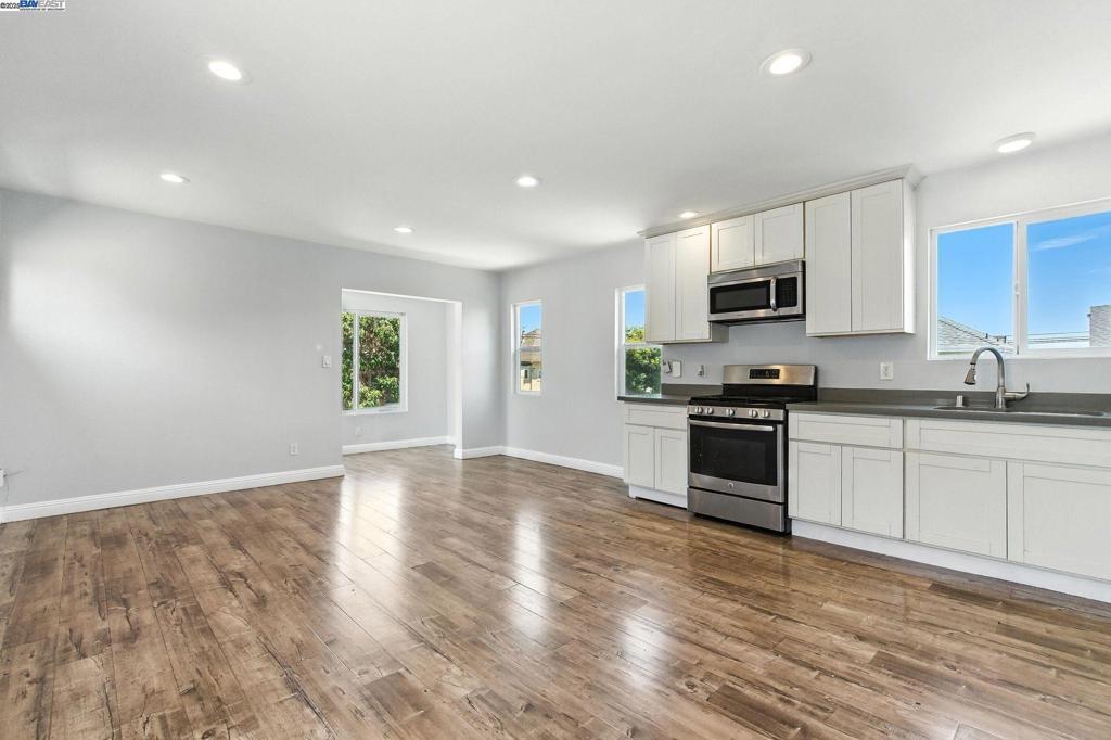 Photo of Listing #41107284