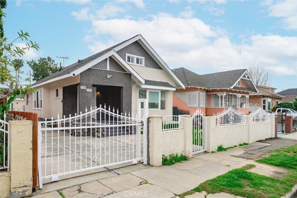 Photo of Listing #IV25190790