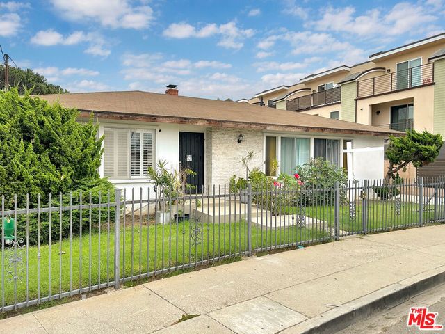 11830 Manor Drive A, Hawthorne.