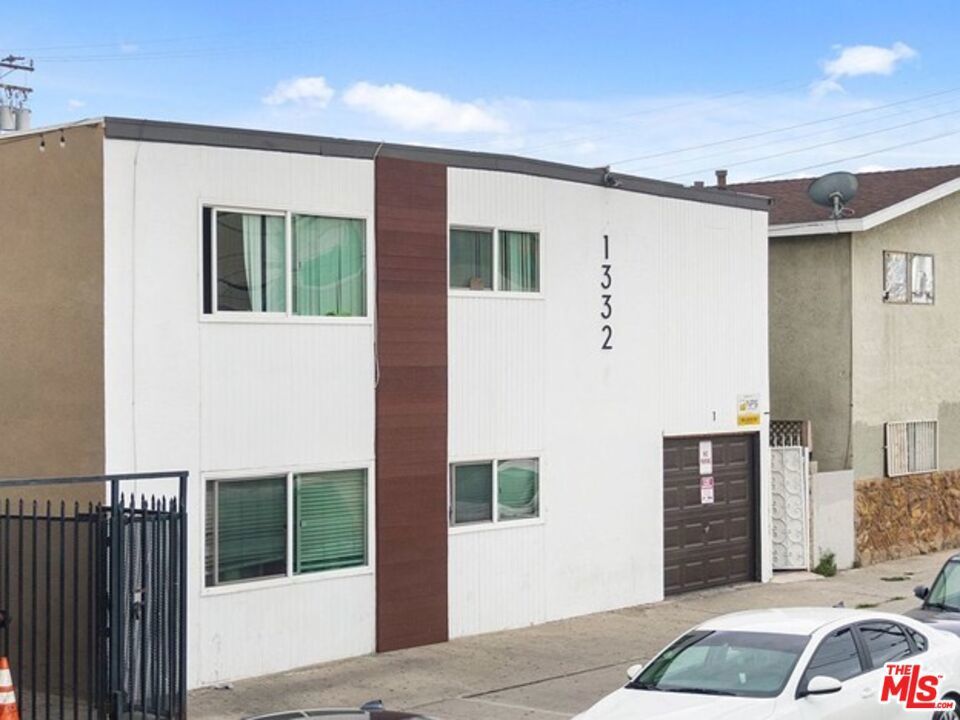 Photo of Listing #25590423