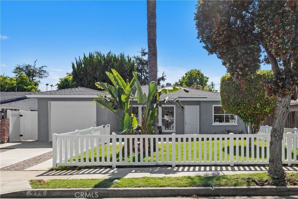 Photo of Listing #NP25219142