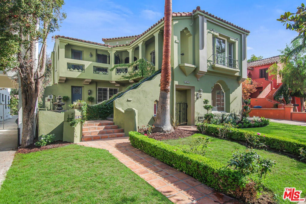 Photo of Listing #25605223