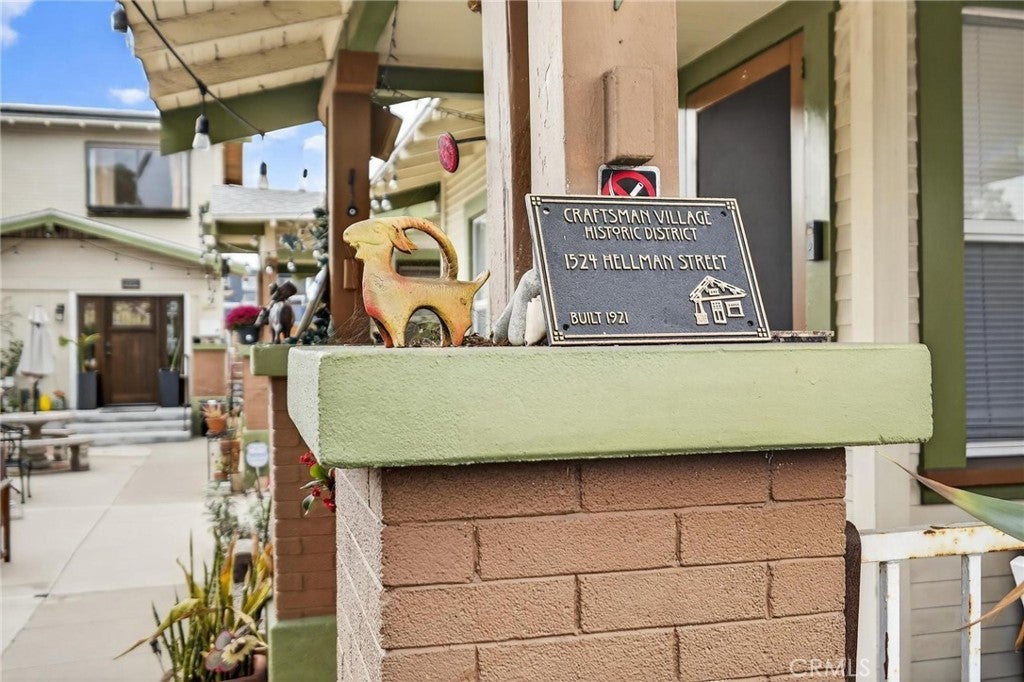 Photo of Listing #SB25254937