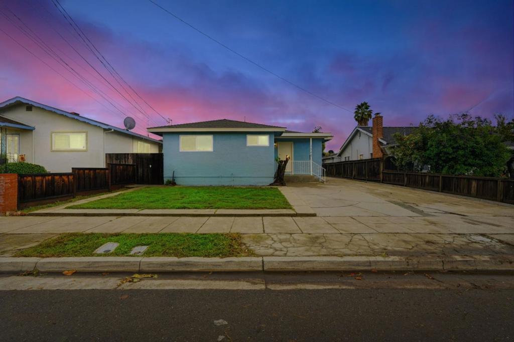 Photo of Listing #ML82027562