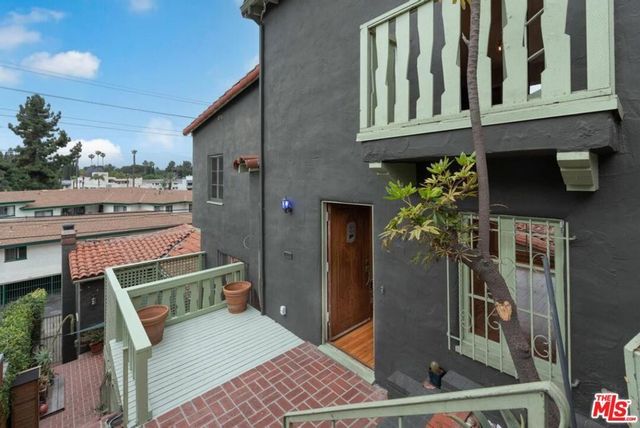 3725 Arbolada Road, Los Angeles