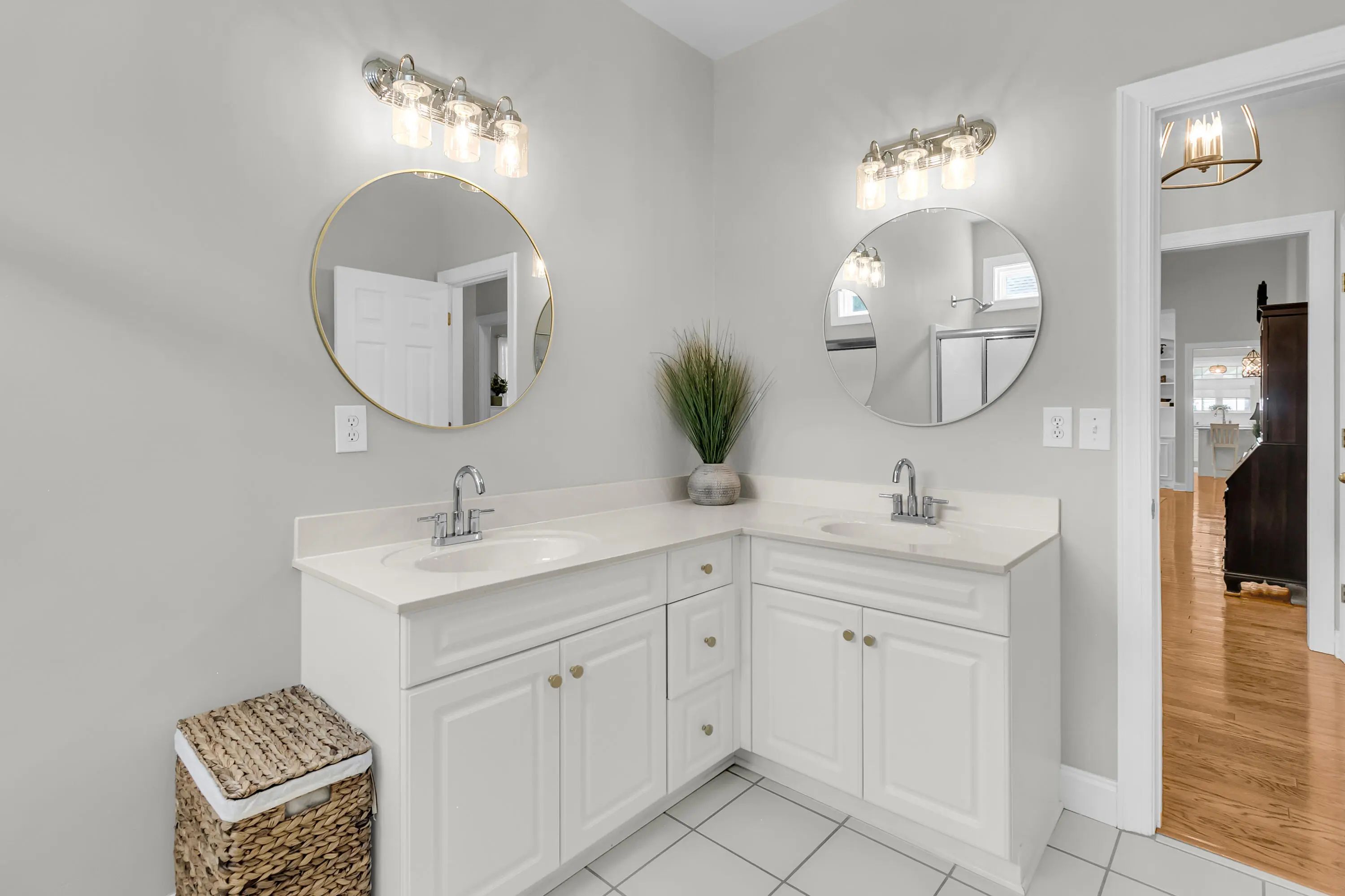 179 W Butternut Road, Summerville, SC, 29483