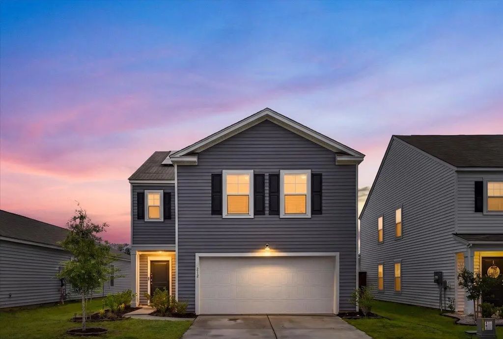 212 Coral Sunset Way, Summerville
