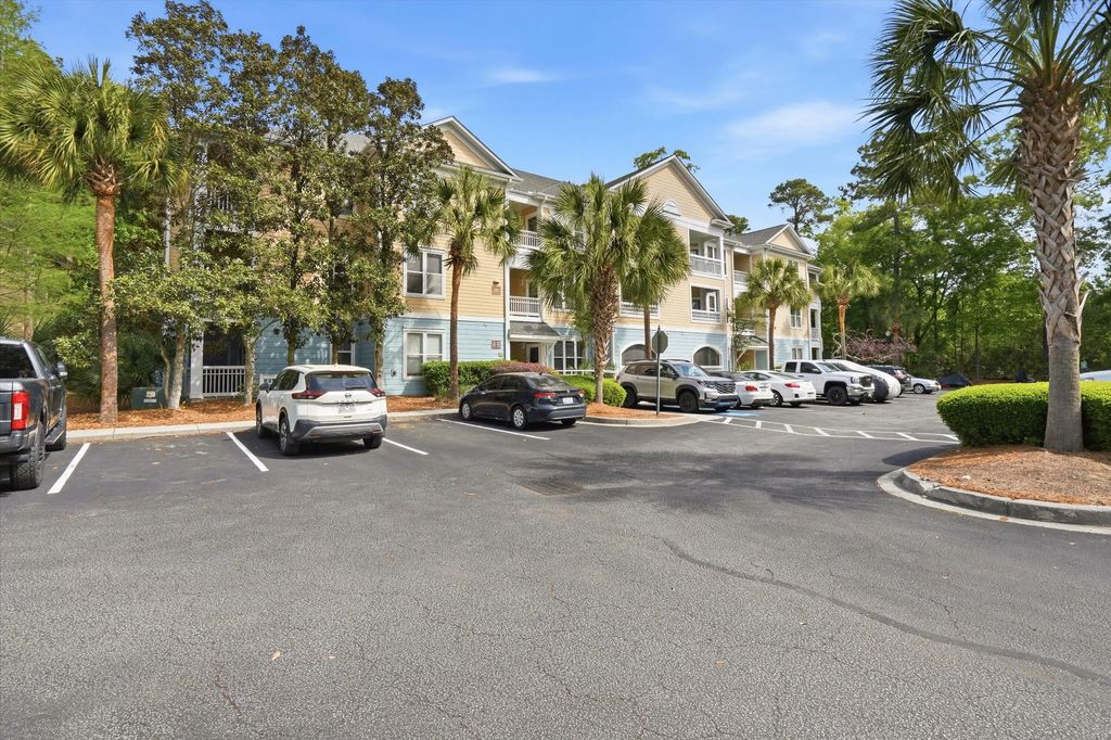 400 Bucksley Lane Unit 204, Charleston