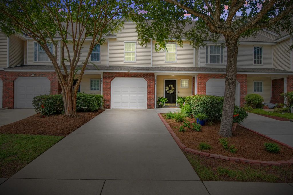 8674 Grassy Oak Trail, North Charleston