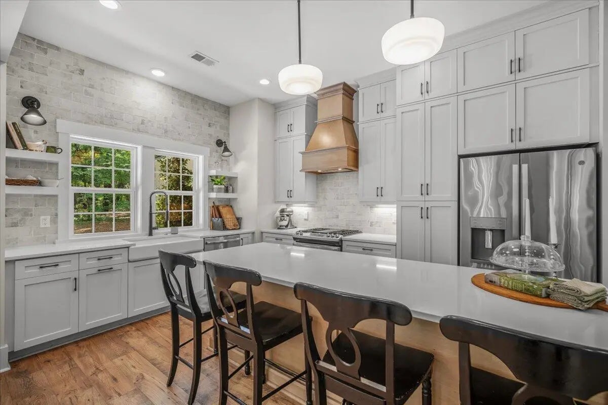 Photo of Listing #25019828