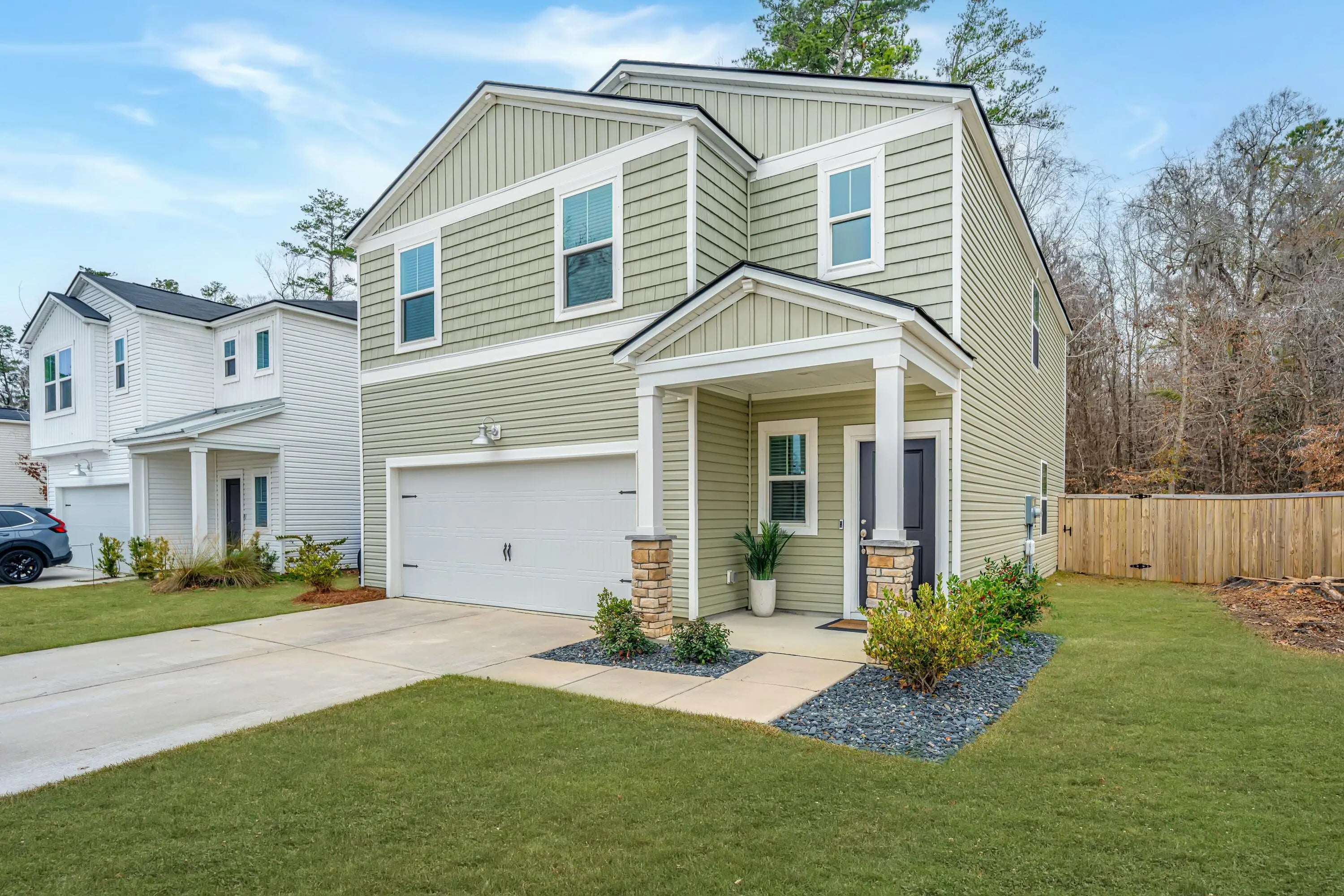 Photo of Listing #25003900