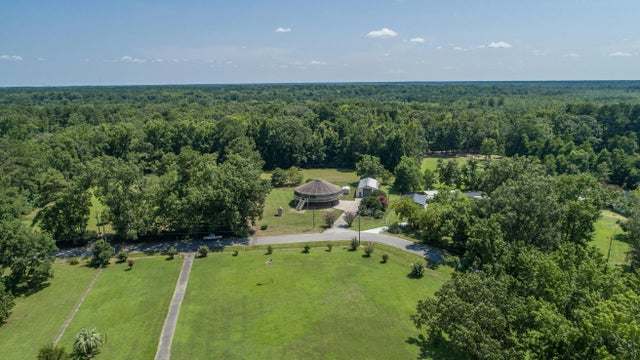 Photo of 395 Summerset Lane, Summerville SC