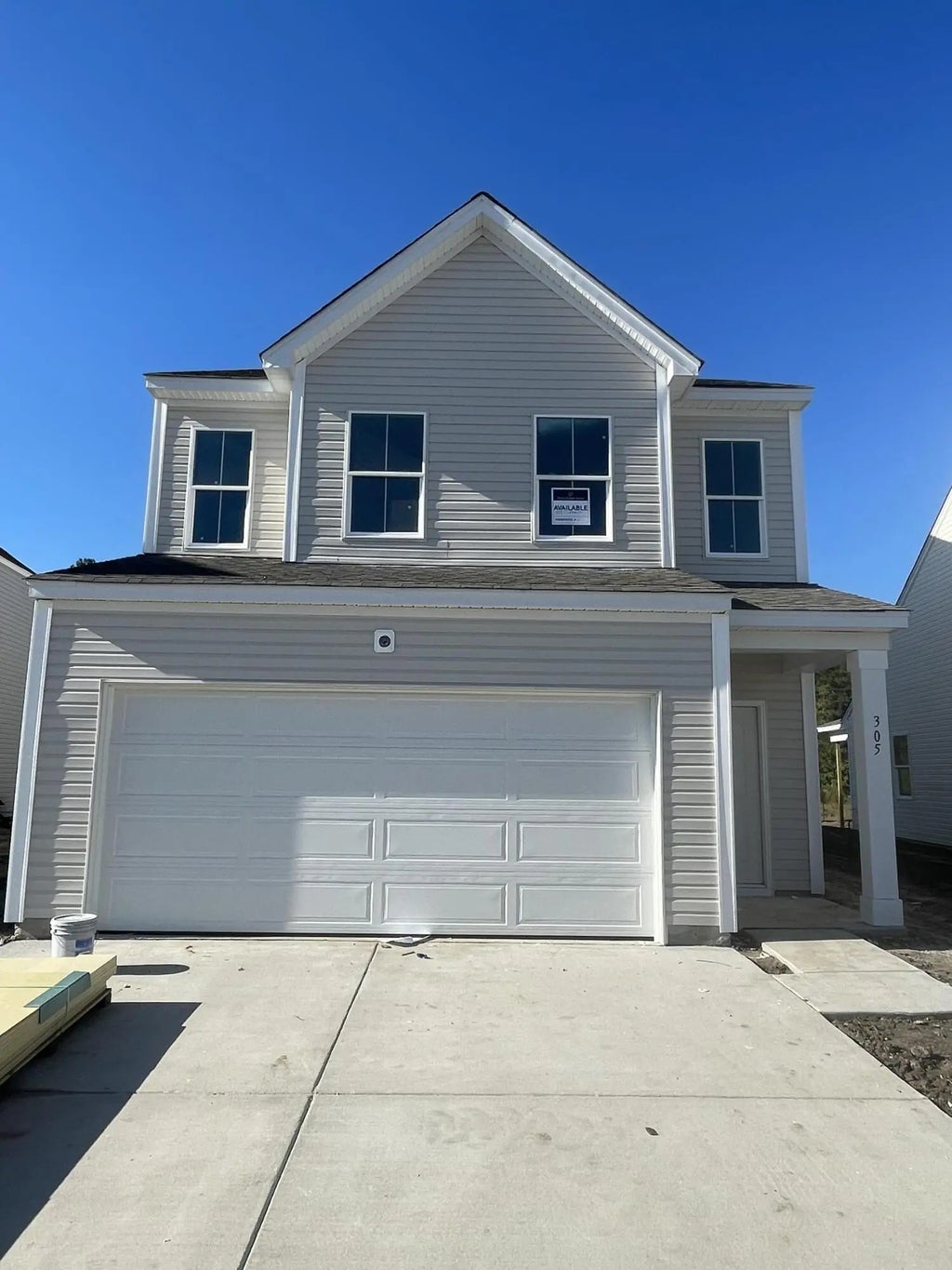 305 Clipper Court, Summerville