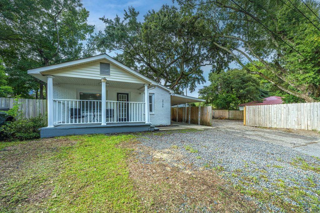 2136 Easy Street, North Charleston