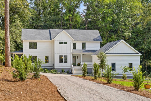 Photo of 215 Marion Avenue, Summerville SC