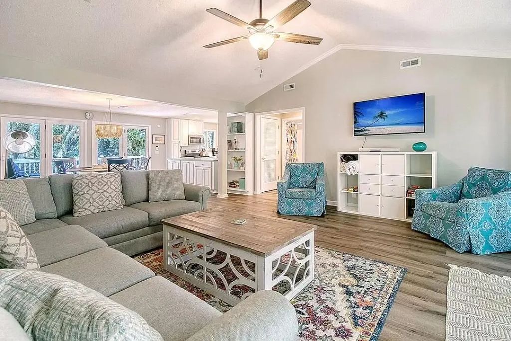 1020 Osceola Street, Edisto Island