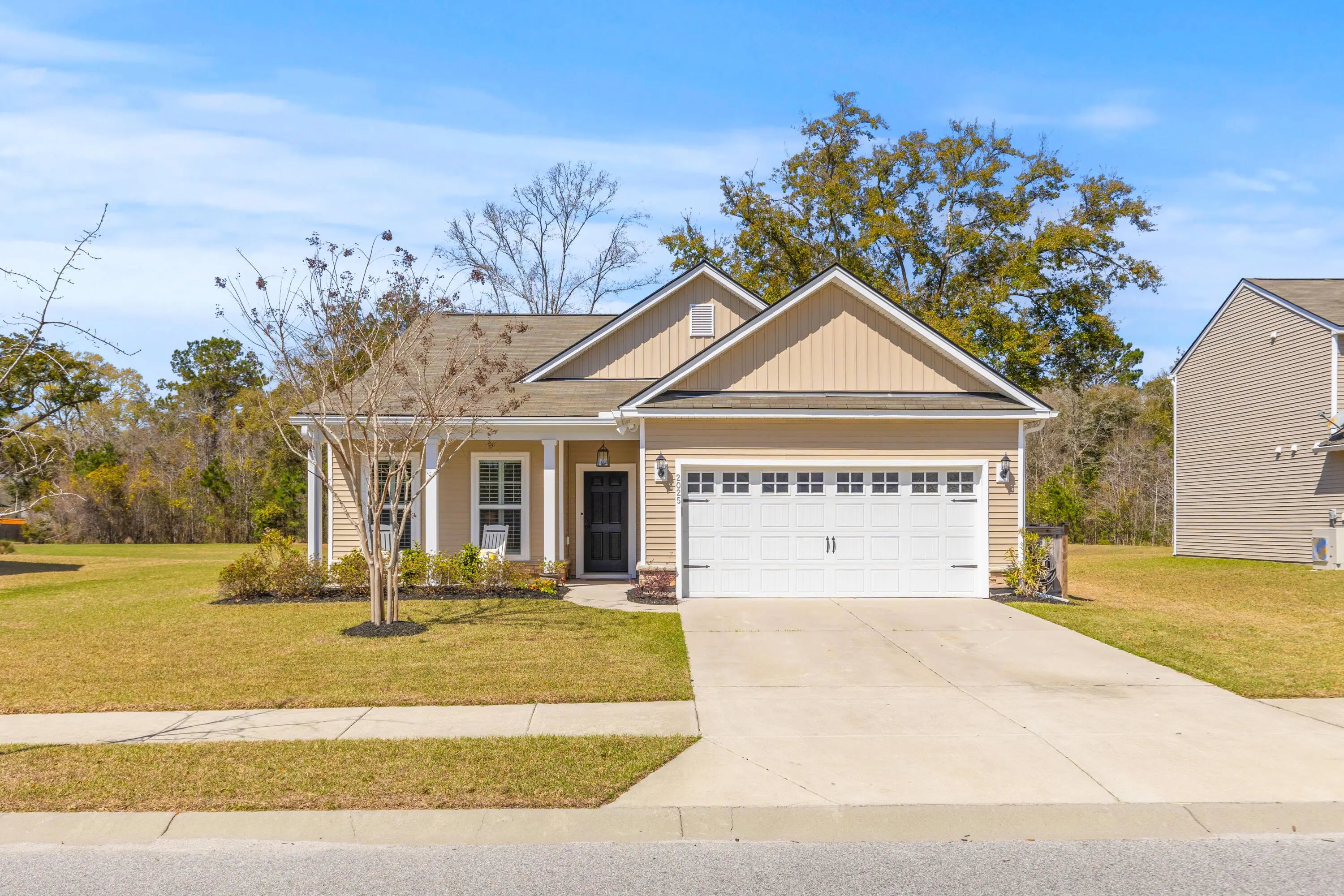 Photo of Listing #25007901