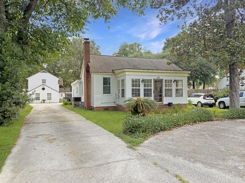 1206 Highland Park Avenue, Hanahan
