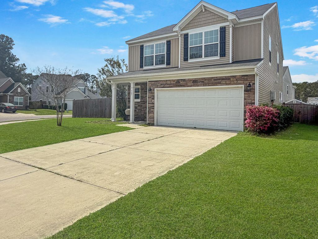 527 Adalina Drive, Goose Creek