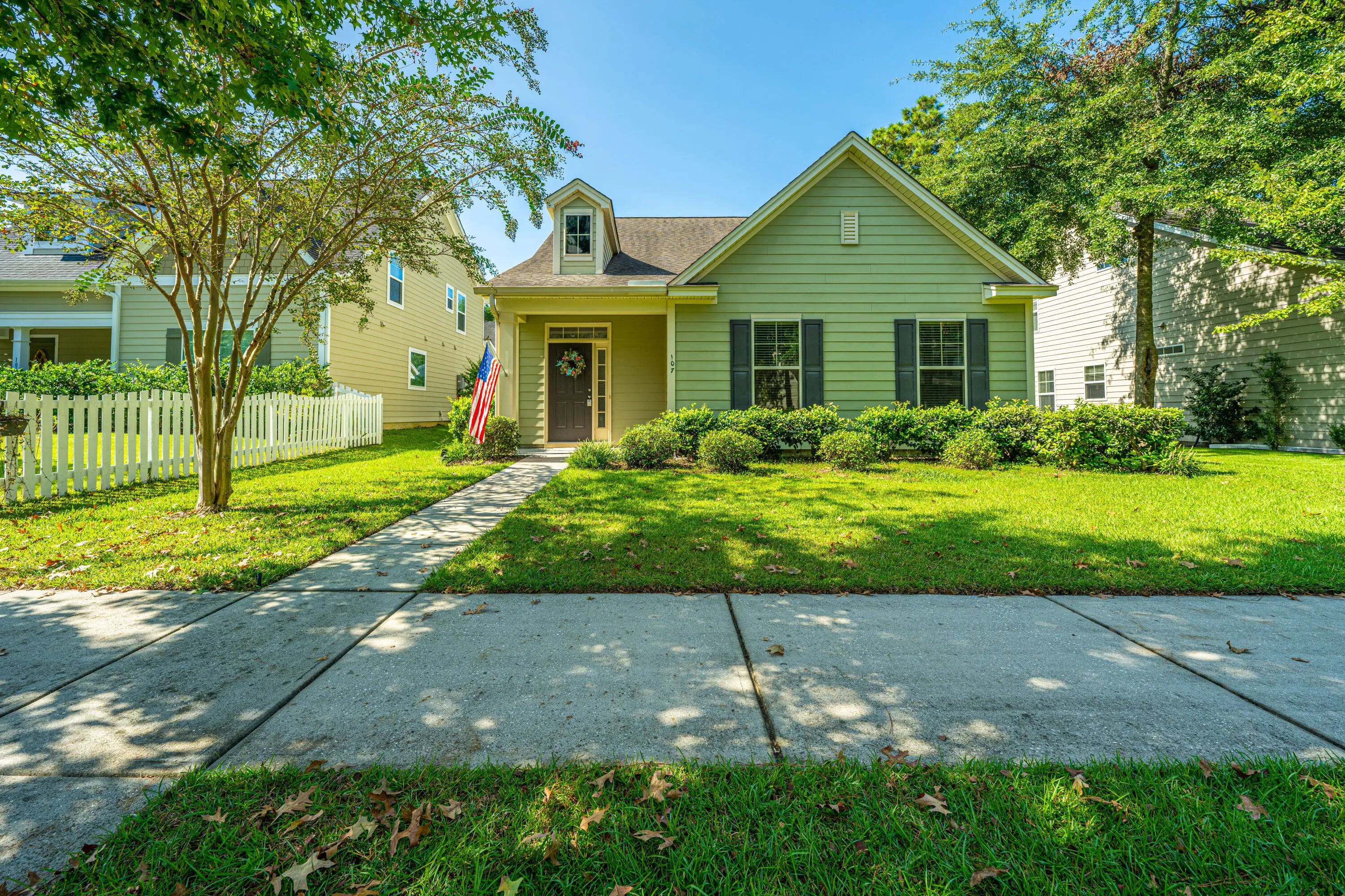 Photo of Listing #24023371