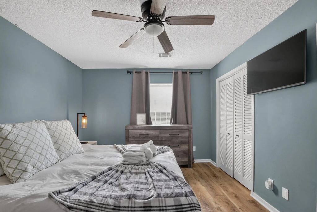 6231 Rolling Fork Road Unit F, North Charleston