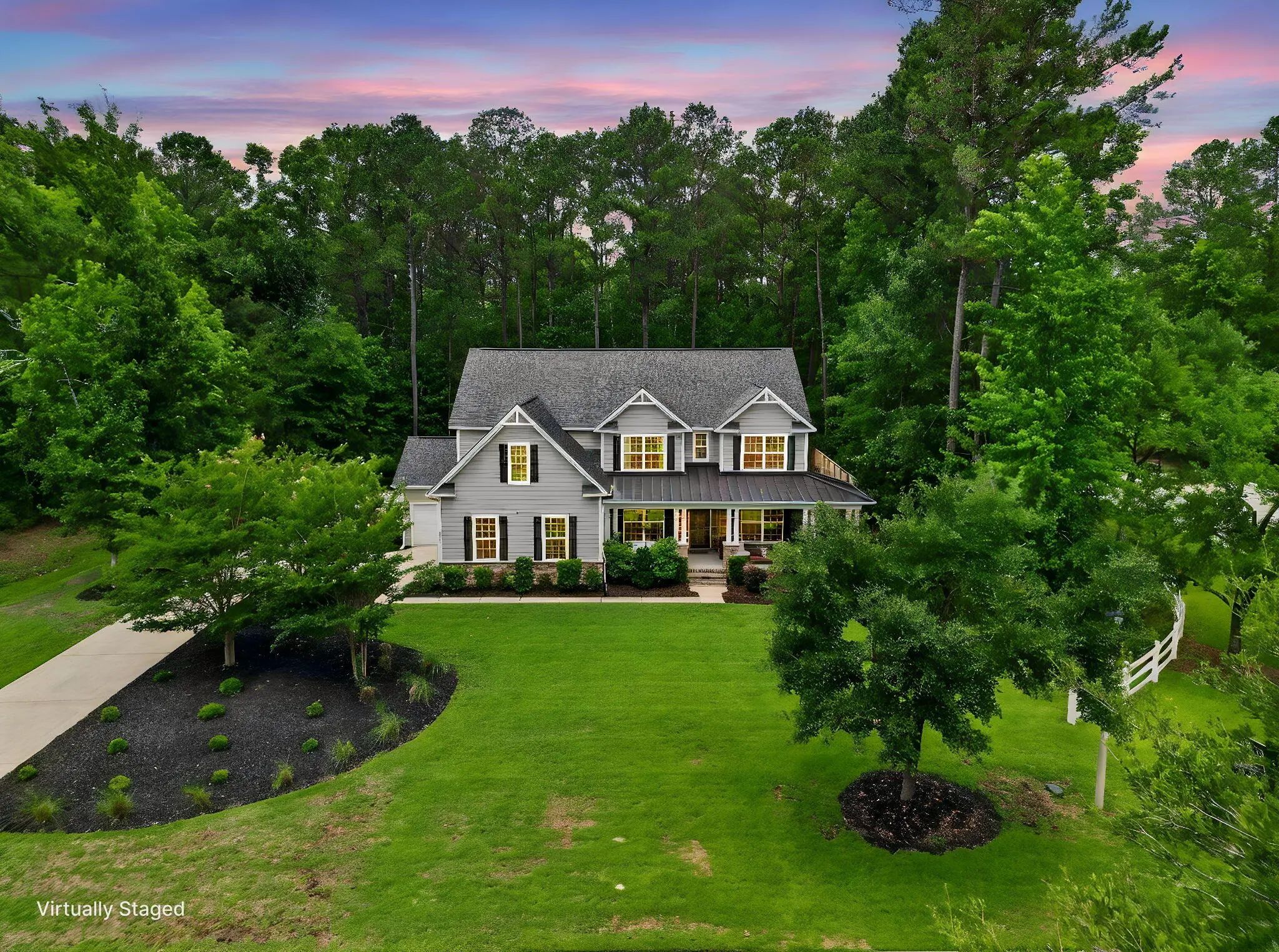 Photo of Listing #26015927