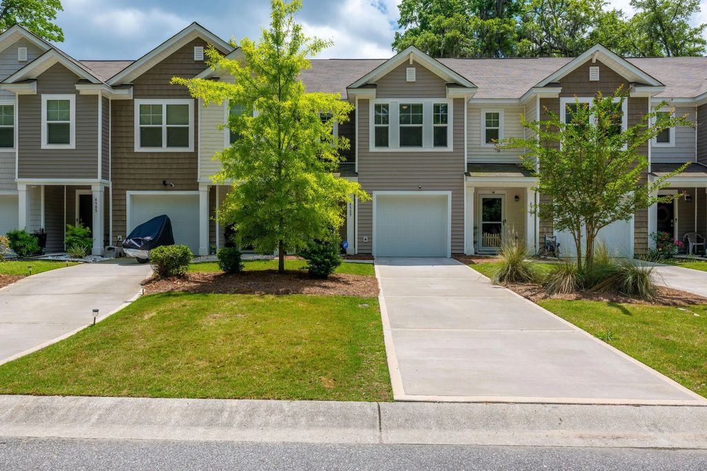 4589 Palm View Circle, North Charleston