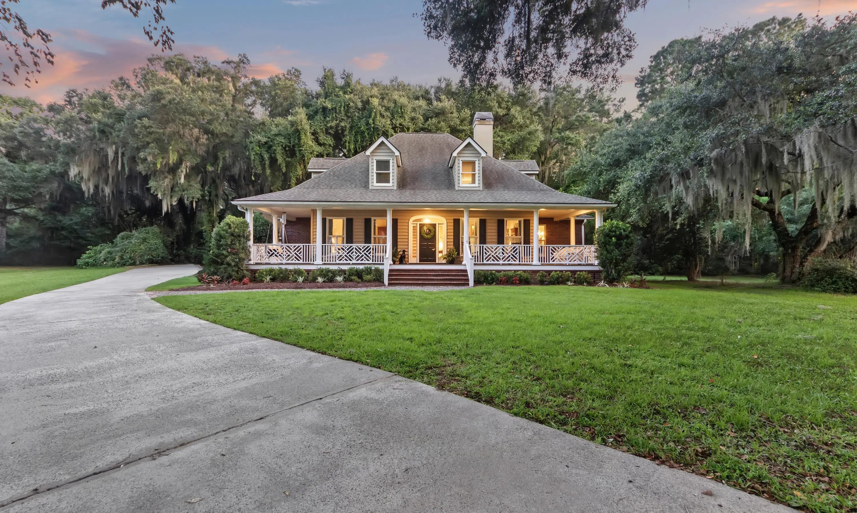 Photo of Listing #25020015