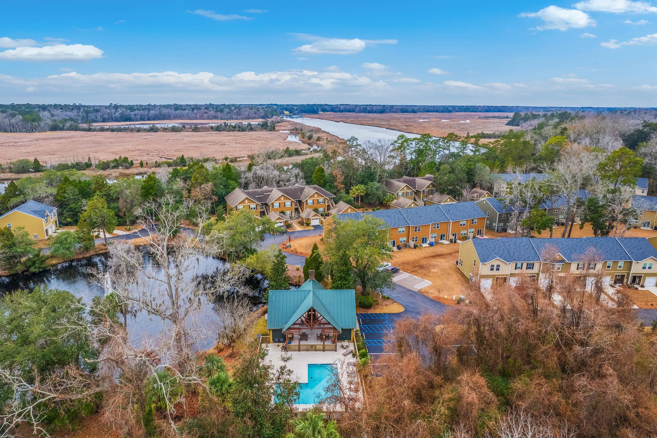 Photo of Listing #25001175