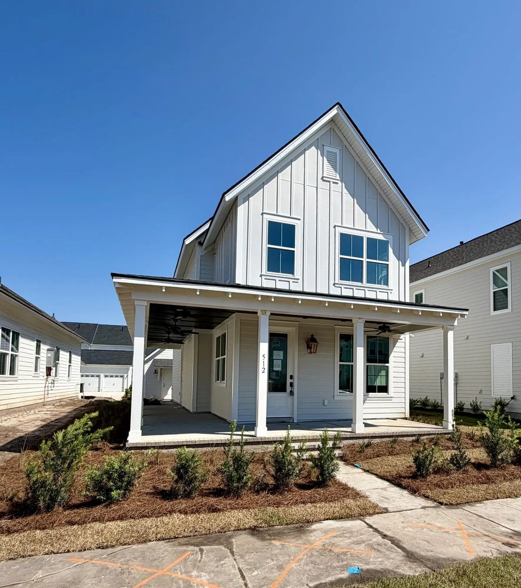 512 Ivy Green Lane, Summerville