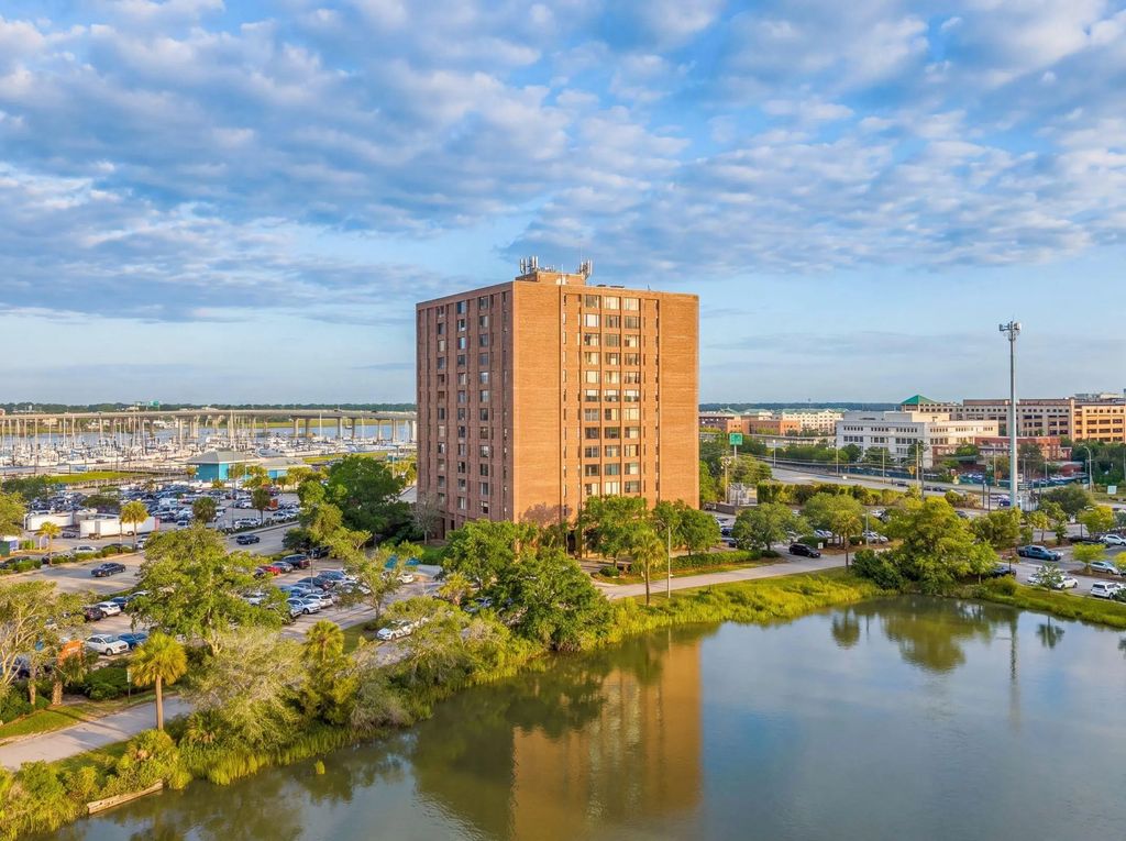 14 Lockwood Apt 7abg, Charleston
