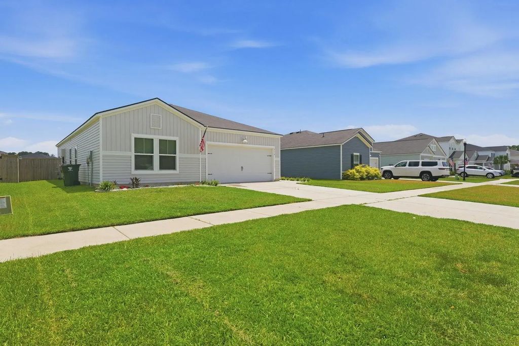 514 Spanish Wells Road, Summerville