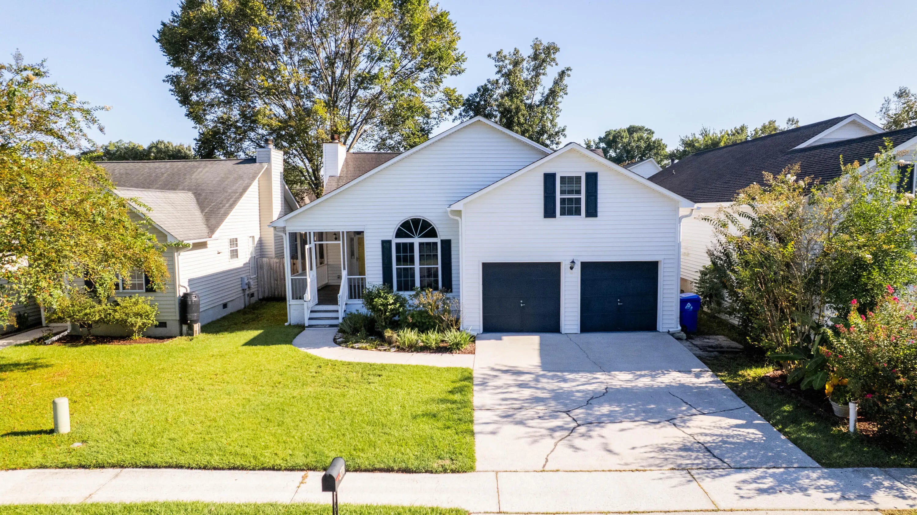 Photo of Listing #26000665