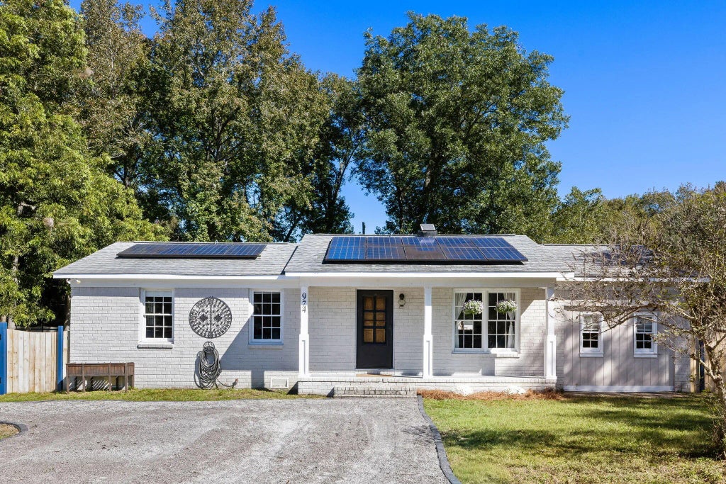 974 Riverland Drive, Charleston
