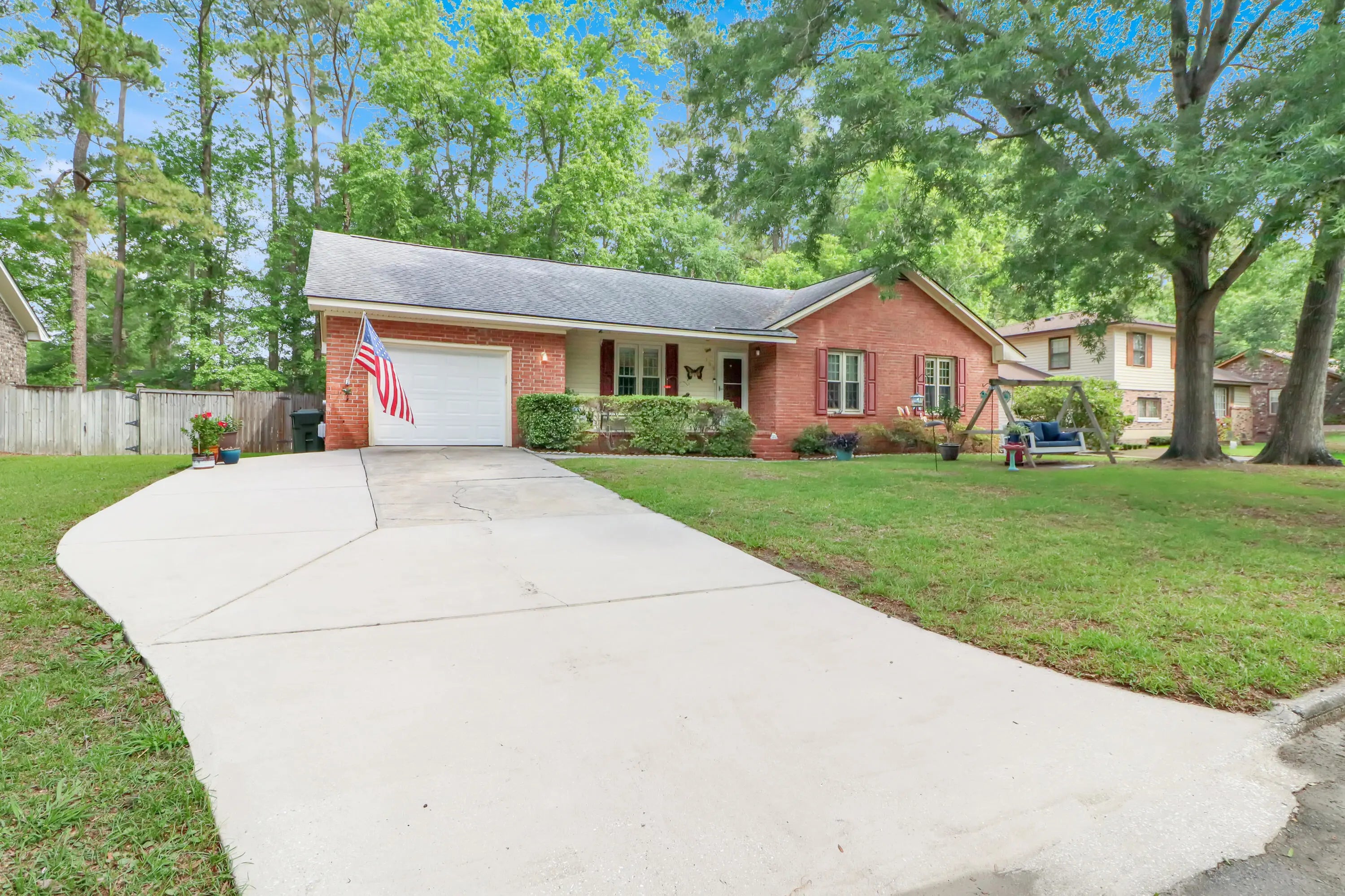 Photo of Listing #25012870